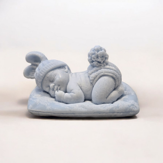 Schlafendes Baby – Zärtlichkeit in Wachs